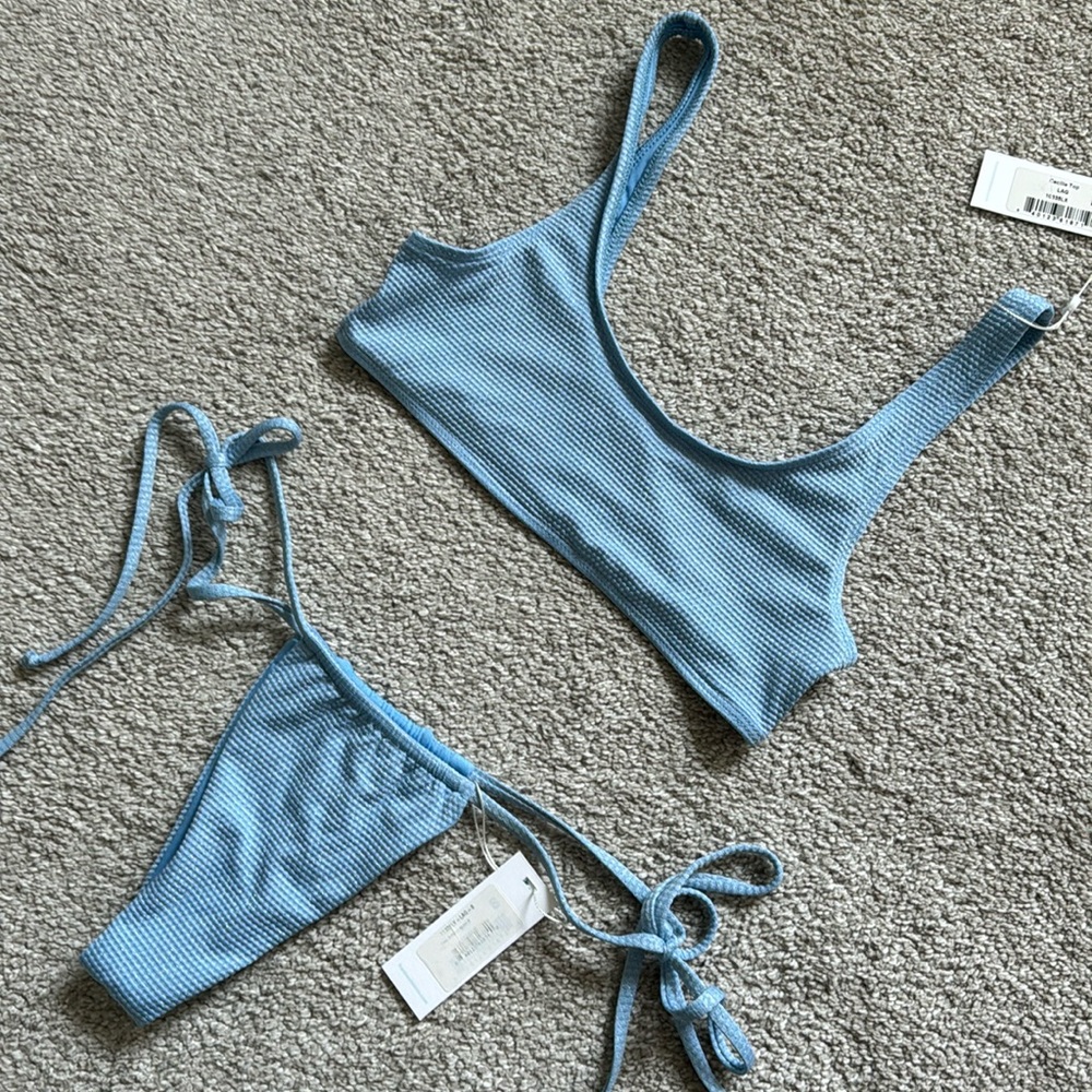 NWT Frankie's Bikinis thong bikini